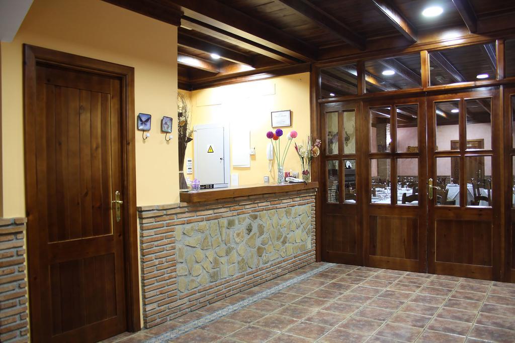 Hospederia Los Cahorros モナチル 部屋 写真